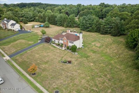 5 Hartnett Way Clarksburg NJ 08510