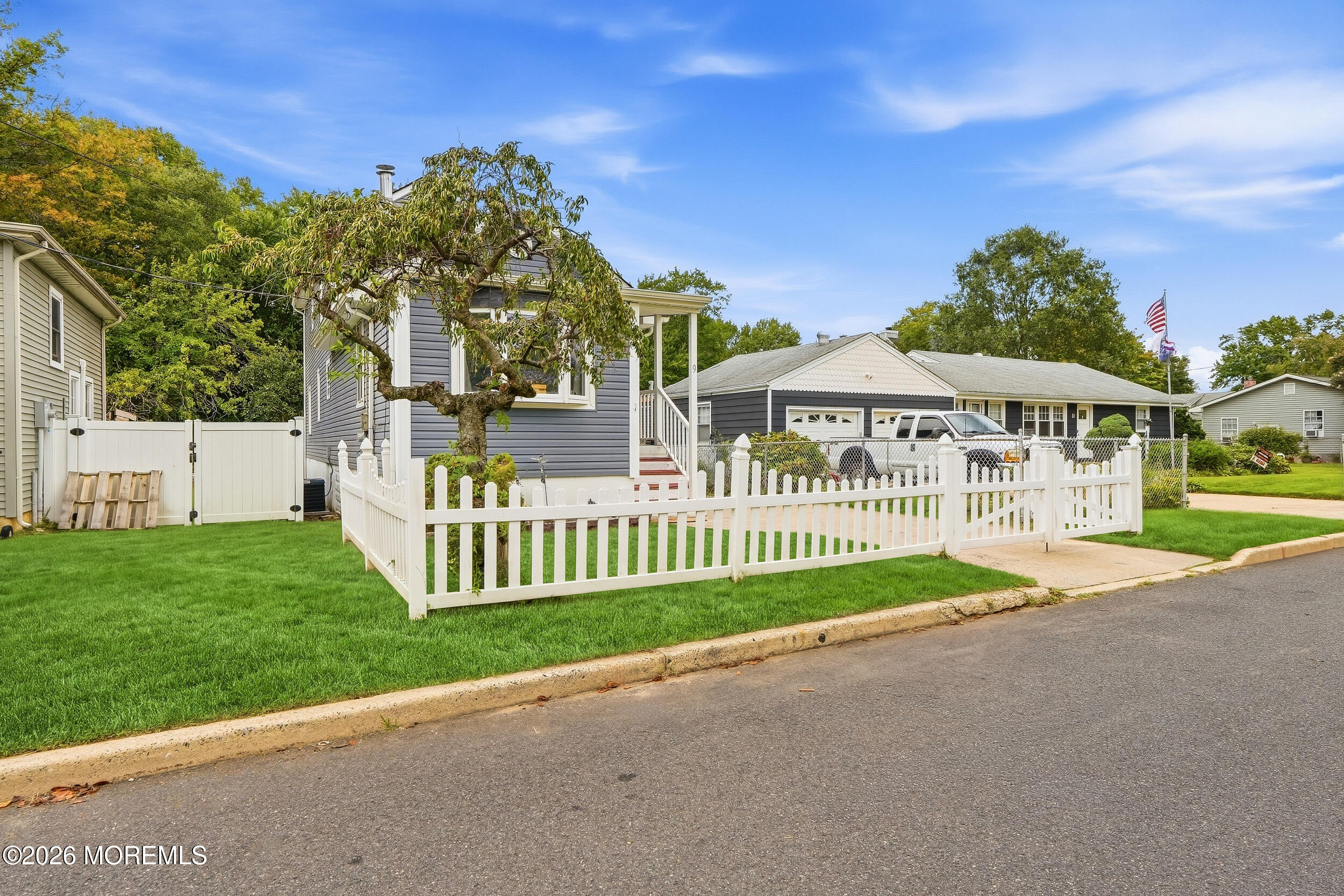 9 Briarcliff Place Port Monmouth NJ 07758