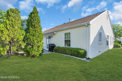 67 S Baker Drive Jackson NJ 08527