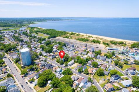 59 Highland Boulevard Keansburg NJ 07734