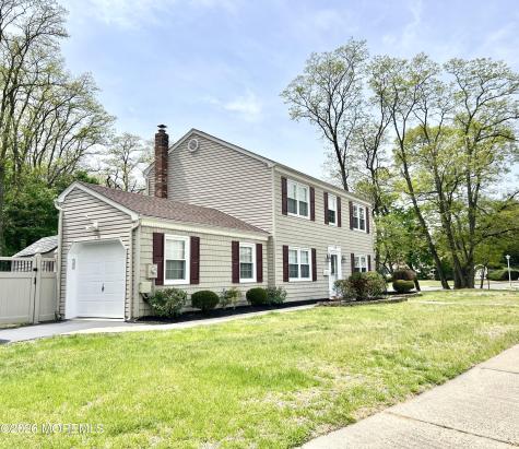 16 Templer Way Hazlet NJ 07730