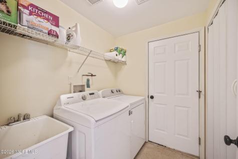 389 Fordham Place Freehold NJ 07728