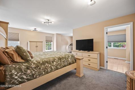 389 Fordham Place Freehold NJ 07728