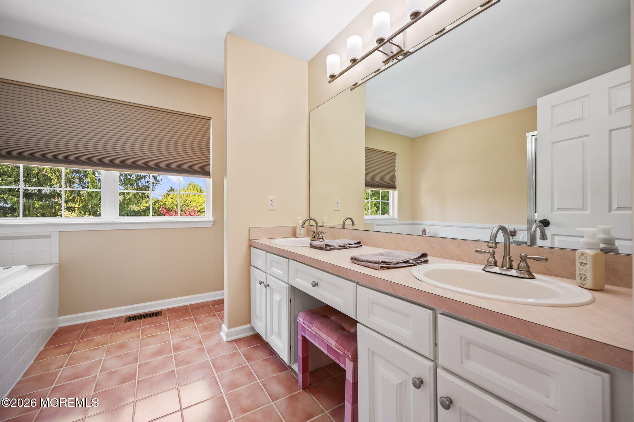 389 Fordham Place Freehold NJ 07728