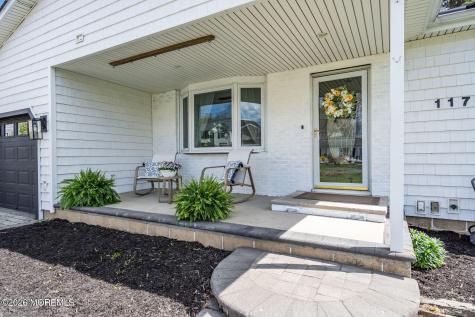 117 Inlet Avenue Manahawkin NJ 08050