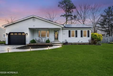 117 Inlet Avenue Manahawkin NJ 08050