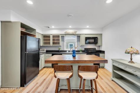 117 Inlet Avenue Manahawkin NJ 08050