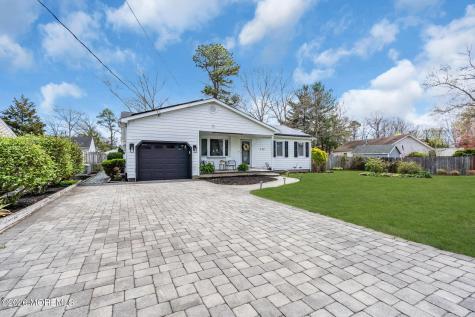 117 Inlet Avenue Manahawkin NJ 08050