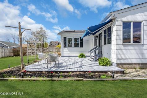 117 Inlet Avenue Manahawkin NJ 08050