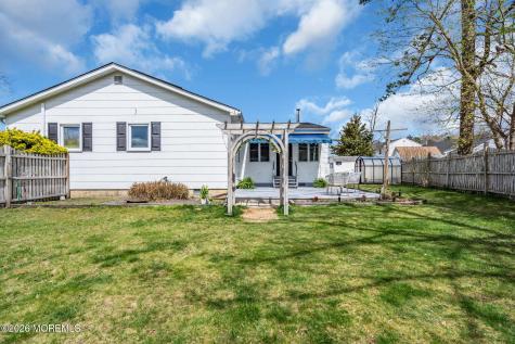117 Inlet Avenue Manahawkin NJ 08050