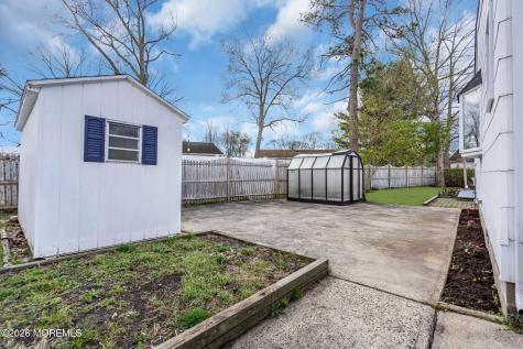 117 Inlet Avenue Manahawkin NJ 08050