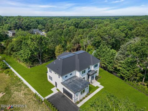 11 Cranberry Harvest Court Jackson NJ 08527