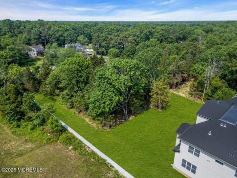 11 Cranberry Harvest Court Jackson NJ 08527
