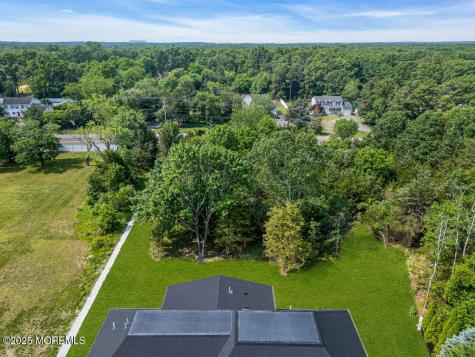 11 Cranberry Harvest Court Jackson NJ 08527