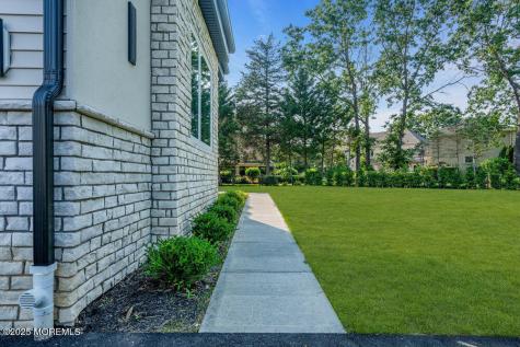 11 Cranberry Harvest Court Jackson NJ 08527