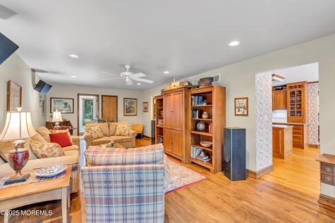 1183 Cynthia Lane Toms River NJ 08755