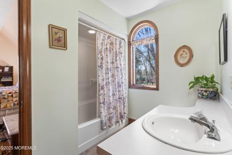 1183 Cynthia Lane Toms River NJ 08755