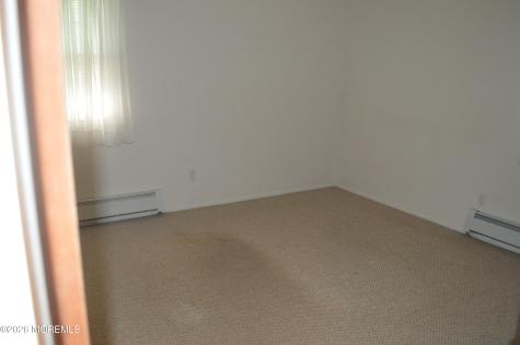 107 Bolingbroke Court Toms River NJ 08757