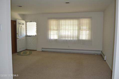 107 Bolingbroke Court Toms River NJ 08757