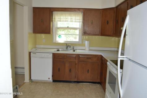 107 Bolingbroke Court Toms River NJ 08757