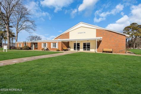 617C Huntington Drive Lakewood NJ 08701