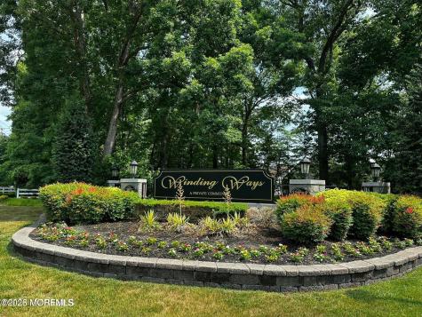 40 N Avon Drive Jackson NJ 08527