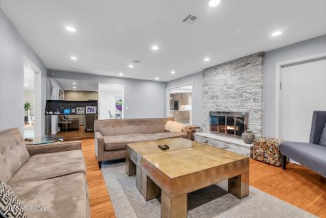 311 Park Avenue Oakhurst NJ 07755