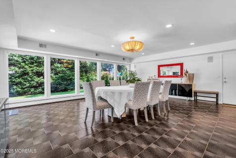 311 Park Avenue Oakhurst NJ 07755