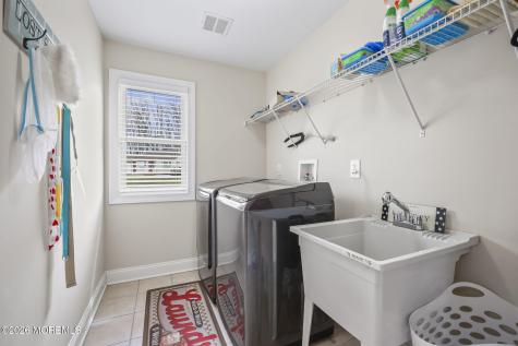 28 Gibson Drive Hazlet NJ 07730