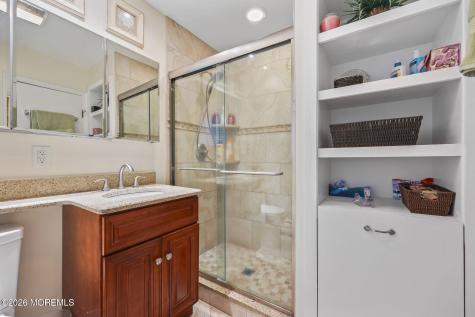 42 Saupe Drive Manalapan NJ 07726