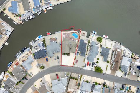 348 Venice Drive Lavallette NJ 08735