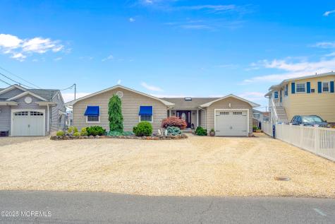 348 Venice Drive Lavallette NJ 08735