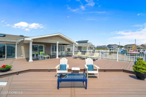 348 Venice Drive Lavallette NJ 08735