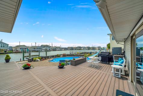 348 Venice Drive Lavallette NJ 08735
