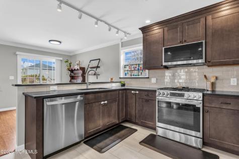 15 Bond Street Freehold NJ 07728
