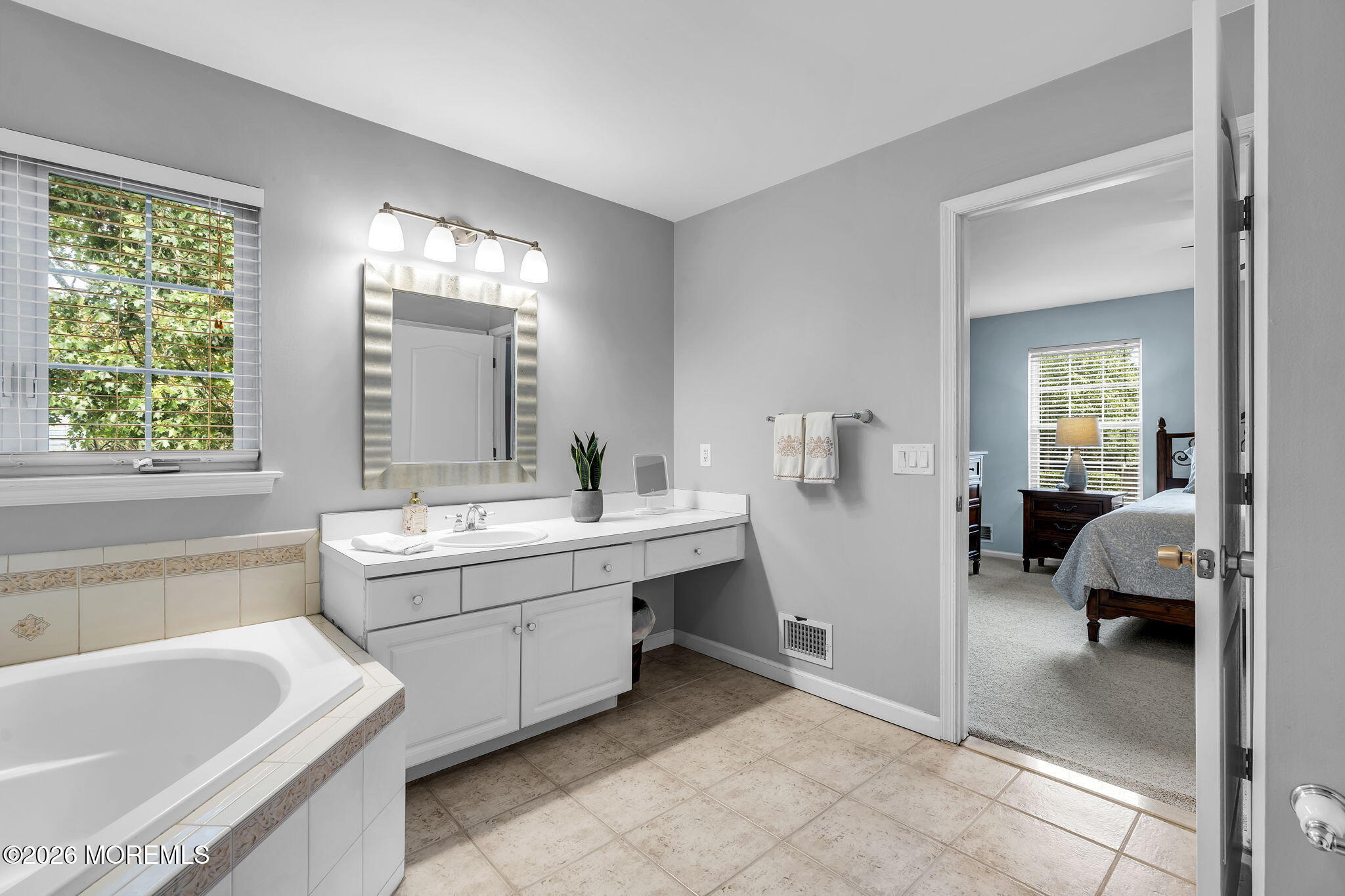 6 Edinburgh Court Jackson NJ 08527