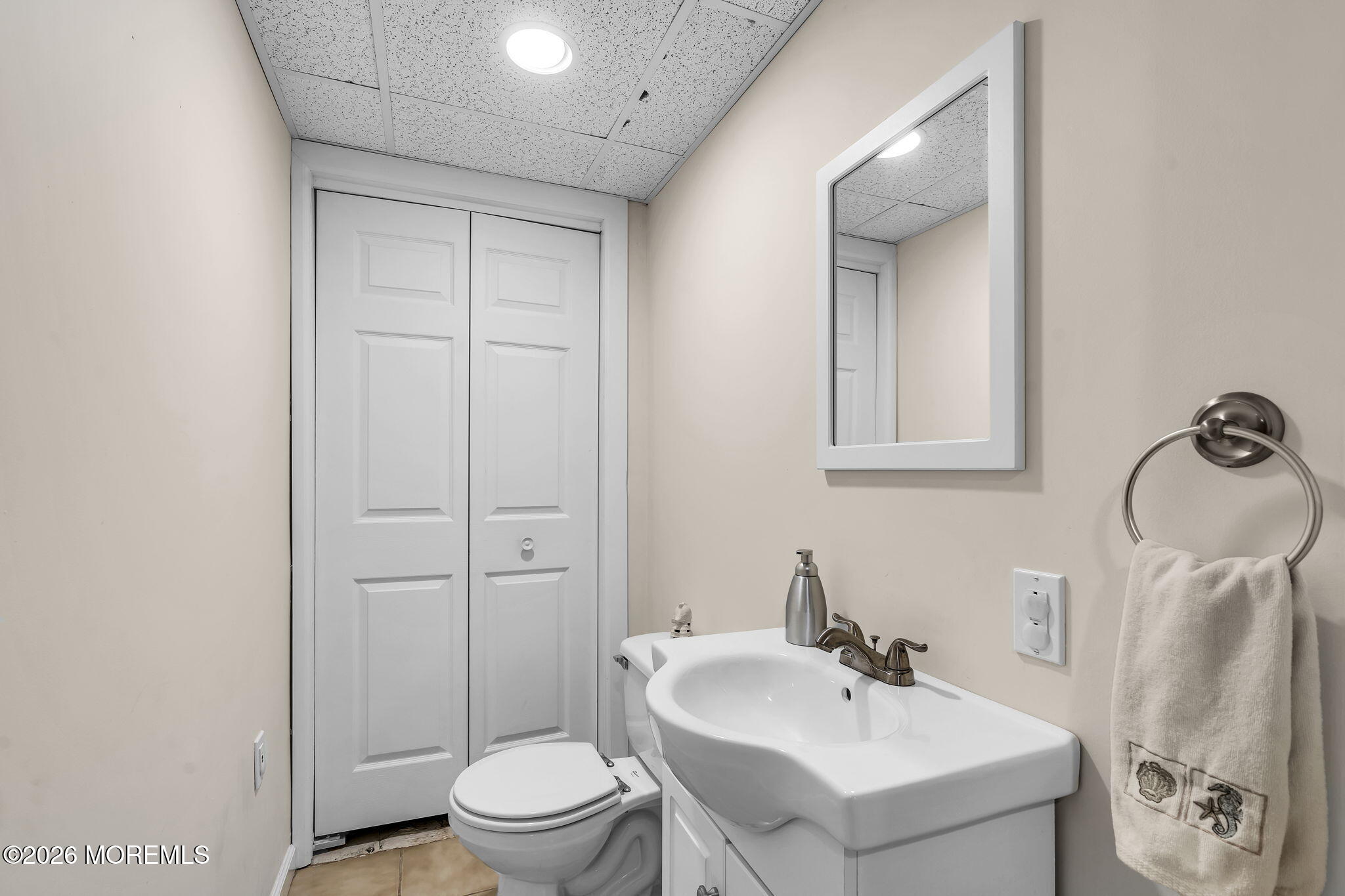 6 Edinburgh Court Jackson NJ 08527