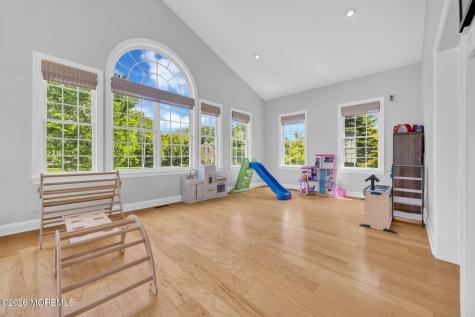27 Hanging Rock Road Freehold NJ 07728