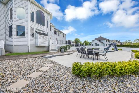 27 Hanging Rock Road Freehold NJ 07728
