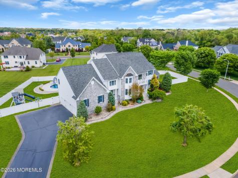 27 Hanging Rock Road Freehold NJ 07728