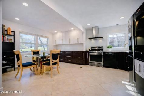 43 Wilson Avenue Morganville NJ 07751