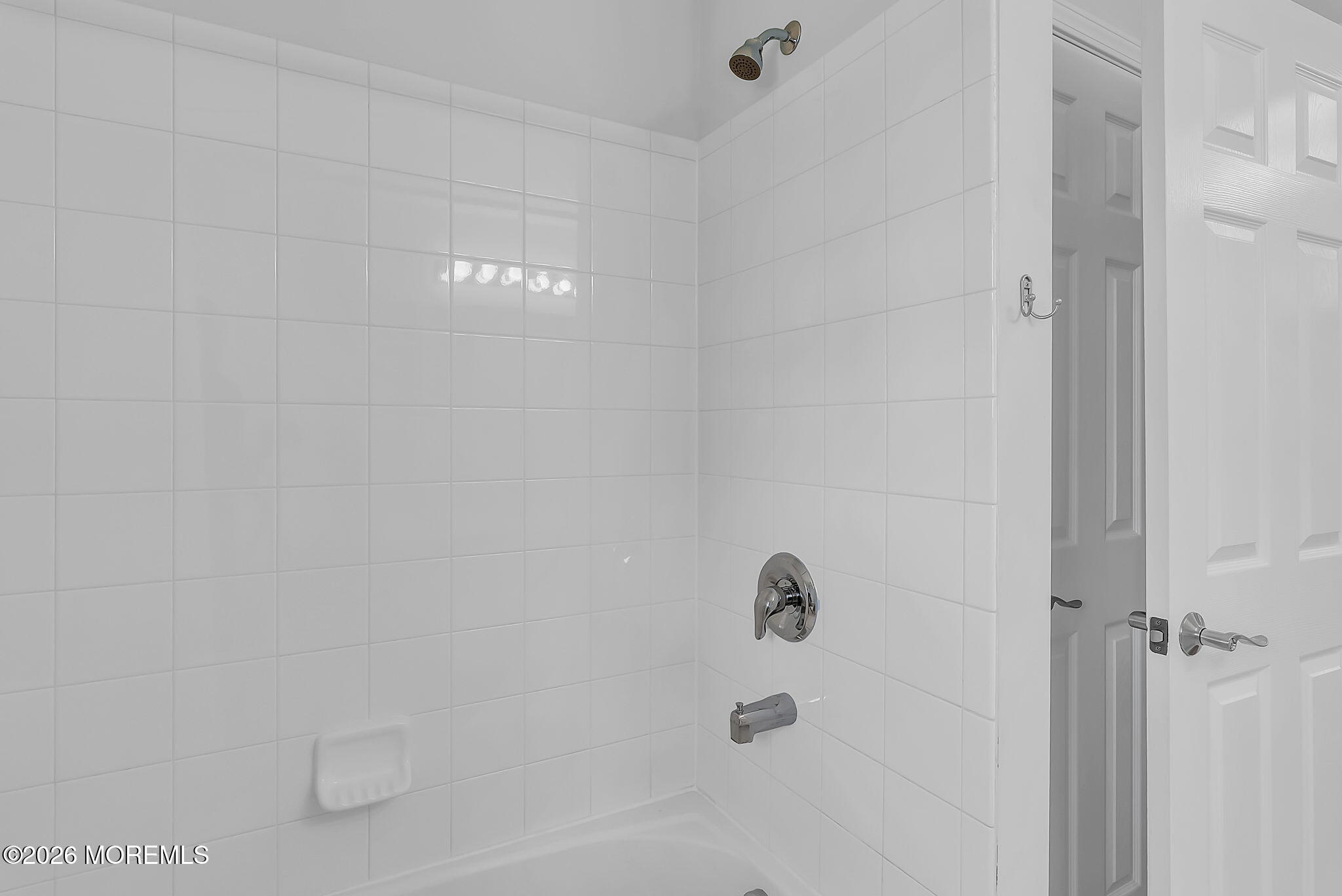 27 Bristol Road Manalapan NJ 07726