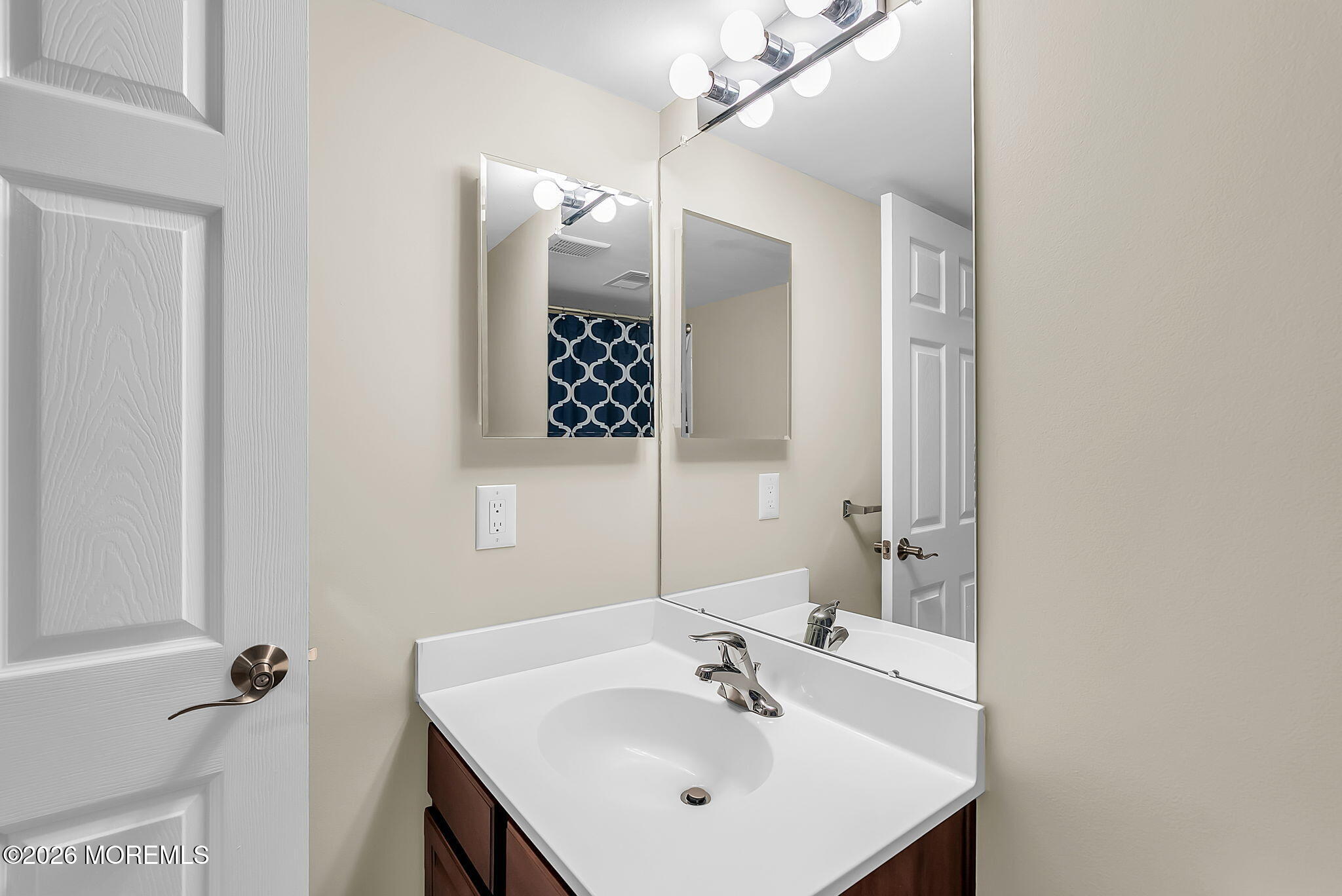27 Bristol Road Manalapan NJ 07726