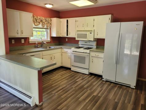 7 Le Lamentin Drive Toms River NJ 08757