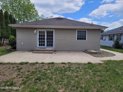 7 Le Lamentin Drive Toms River NJ 08757