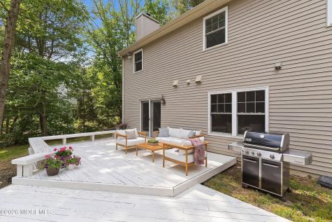 565 Buttonwood Drive Jackson NJ 08527