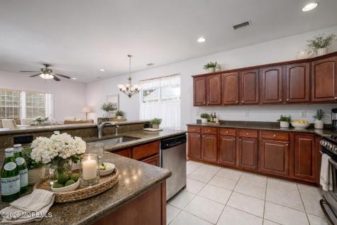 98 Stamford Drive Jackson NJ 08527