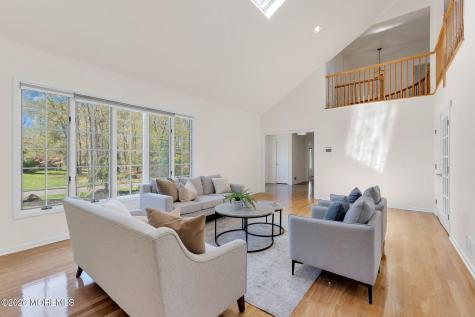 7 Shira Lane Manalapan NJ 07726