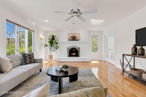 7 Shira Lane Manalapan NJ 07726