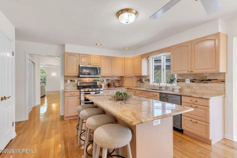7 Shira Lane Manalapan NJ 07726